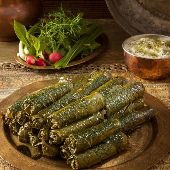 دلمه برگ مو مهیار 460 گرم