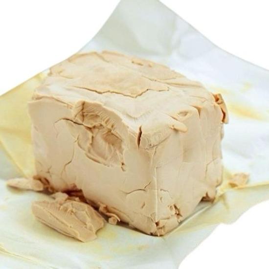 قرهقروت سفید سنتی ورقهای