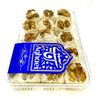 Dolce Baslogh con polvere di cocco e noci 570gr