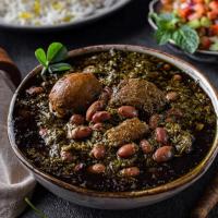 Erbe Fritte per Ghormeh Sabzi Khuzestani