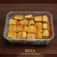 نان نازک پستهای قزوین