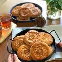 کلوچه سنتی با مغز گردو و کشمش