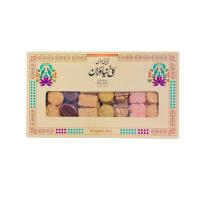 Biscotti misti con marmellata fatti in casa